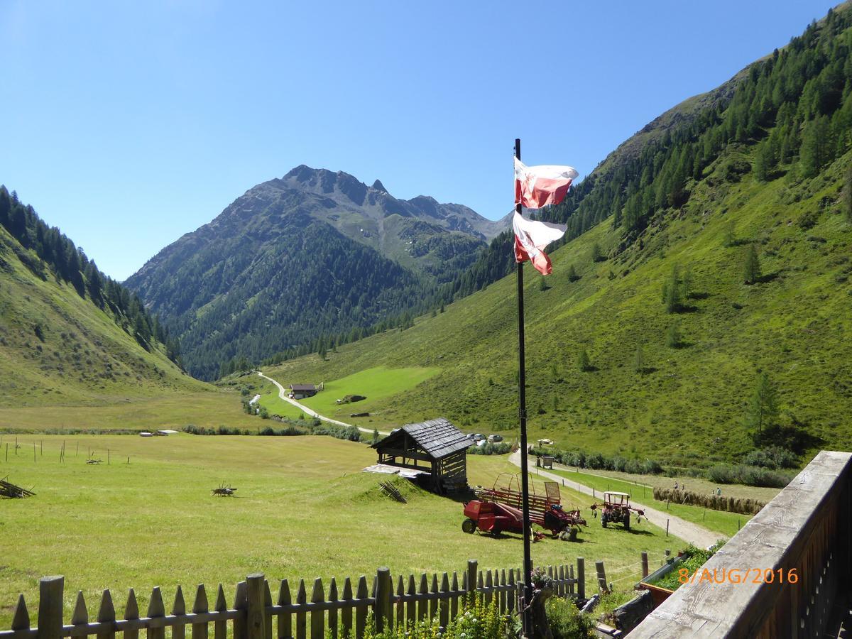 Berghuette Volkzeinerhuette Guest House Ausservillgraten ภายนอก รูปภาพ